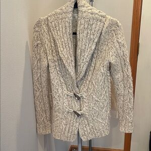 Banana Republic 100% wool cable knit cardigan XS fits like S